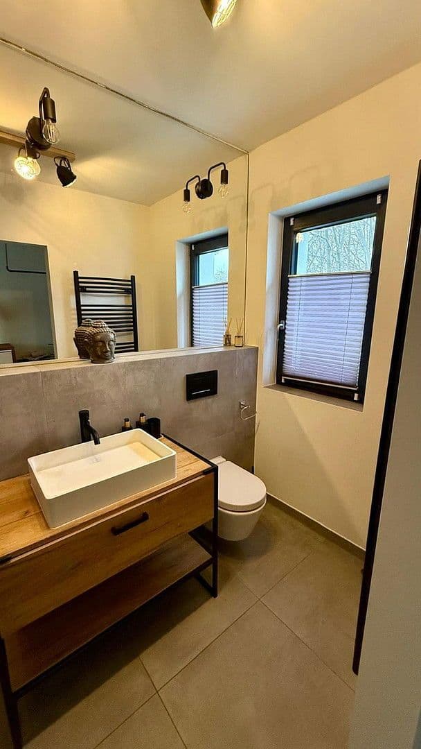 Pronájem bytu 2+kk 60 m², Köln, Severní Porýní-Vestfálsko Pronájem bytu 2+kk 60 m², Köln, Severní Porýní-Vestfálsko