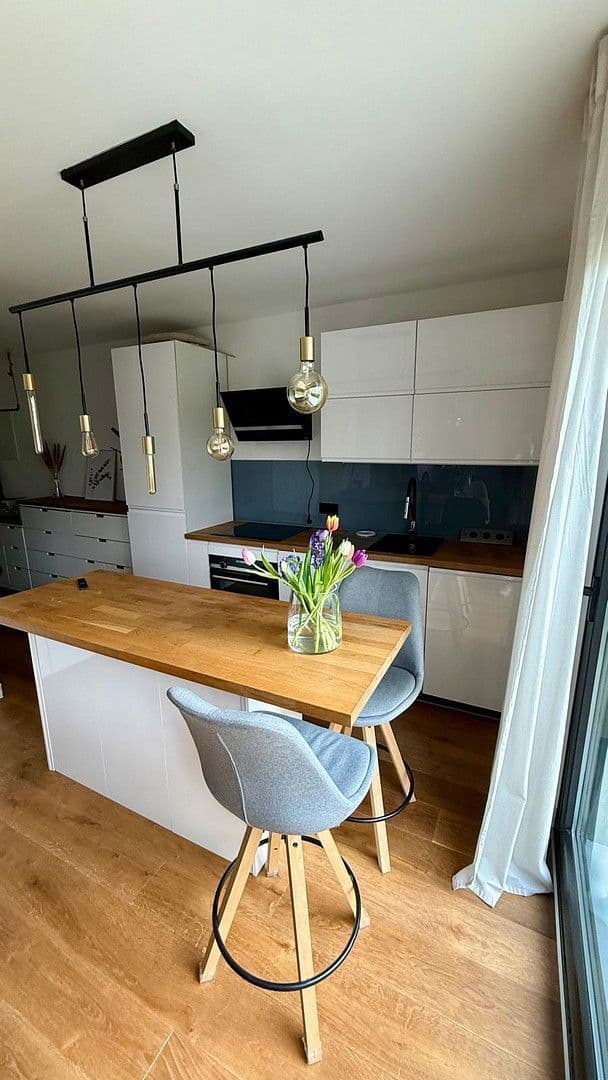 Pronájem bytu 2+kk 60 m², Köln, Severní Porýní-Vestfálsko Pronájem bytu 2+kk 60 m², Köln, Severní Porýní-Vestfálsko