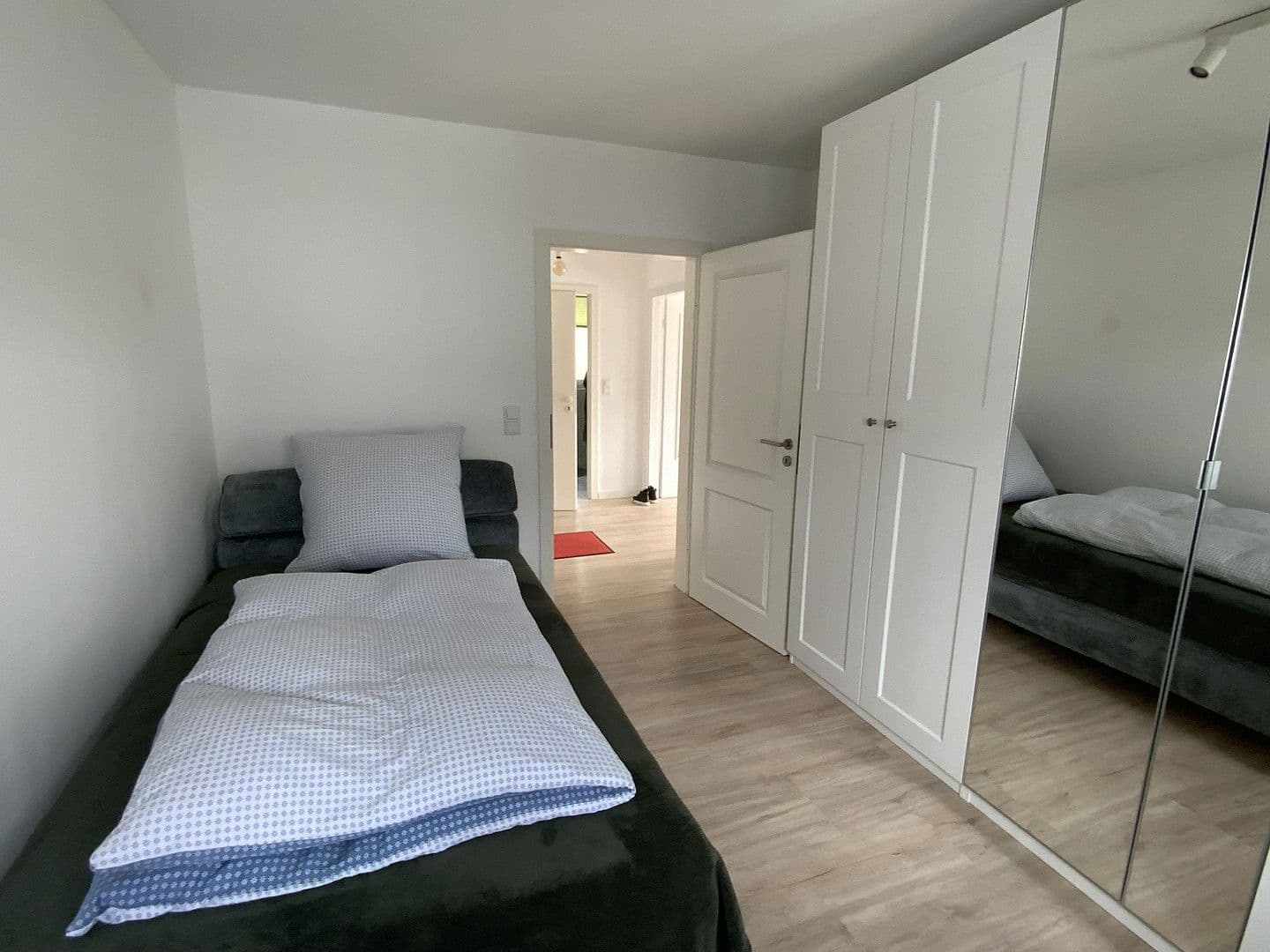 Pronájem bytu 2+1 44 m², Brockdorffstr.63, Hamburg, Hamburg Pronájem bytu 2+1 44 m², Brockdorffstr.63, Hamburg, Hamburg