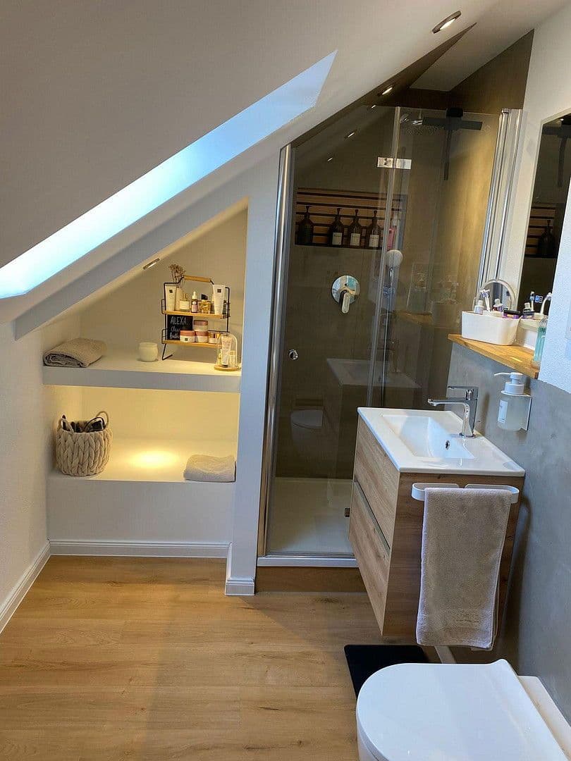 Prodej domu 119 m², pozemek 308 m², Hagen, Severní Porýní-Vestfálsko Prodej domu 119 m², pozemek 308 m², Hagen, Severní Porýní-Vestfálsko