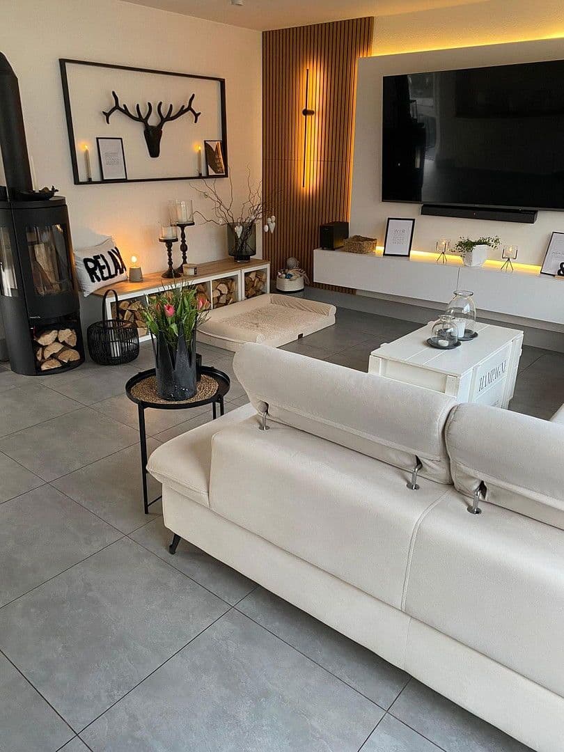 Prodej domu 119 m², pozemek 308 m², Hagen, Severní Porýní-Vestfálsko Prodej domu 119 m², pozemek 308 m², Hagen, Severní Porýní-Vestfálsko