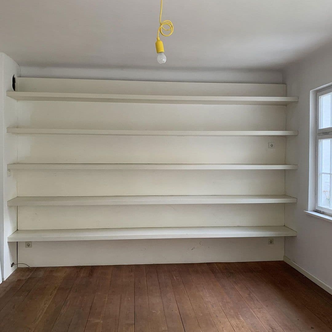 Prodej domu 120 m², pozemek 206 m², Stuttgart, Bádensko-Württembersko Prodej domu 120 m², pozemek 206 m², Stuttgart, Bádensko-Württembersko