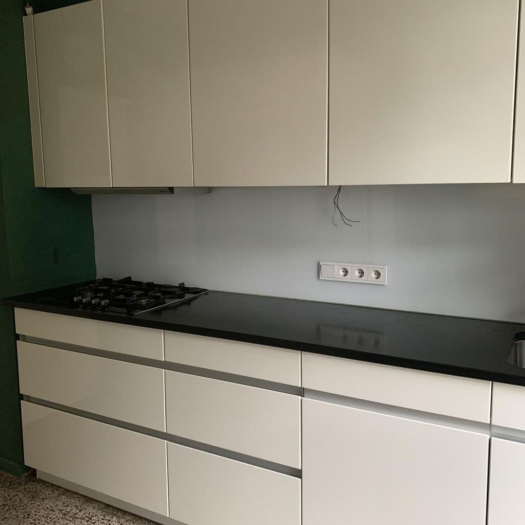 Prodej domu 120 m², pozemek 206 m², Stuttgart, Bádensko-Württembersko Prodej domu 120 m², pozemek 206 m², Stuttgart, Bádensko-Württembersko