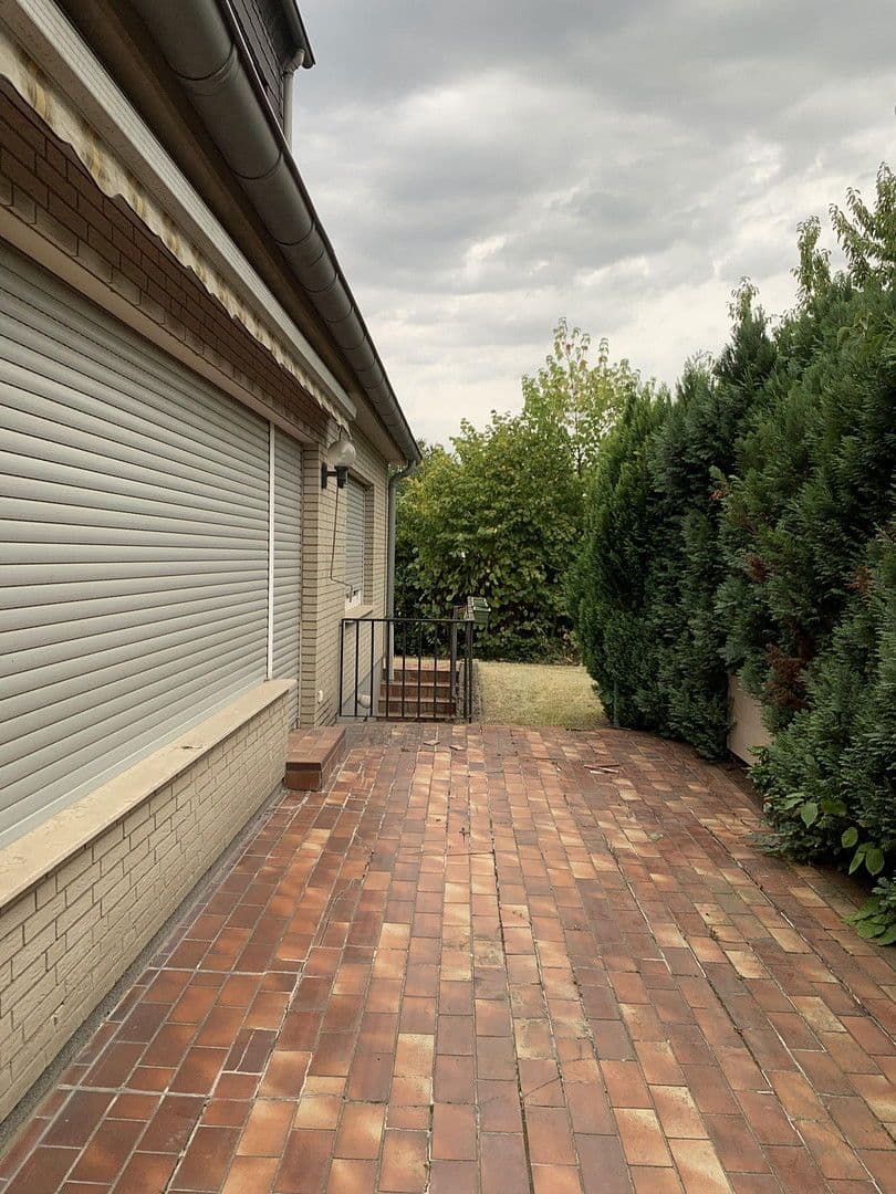 Prodej domu 192 m², pozemek 875 m², Elsdorf, Severní Porýní-Vestfálsko Prodej domu 192 m², pozemek 875 m², Elsdorf, Severní Porýní-Vestfálsko