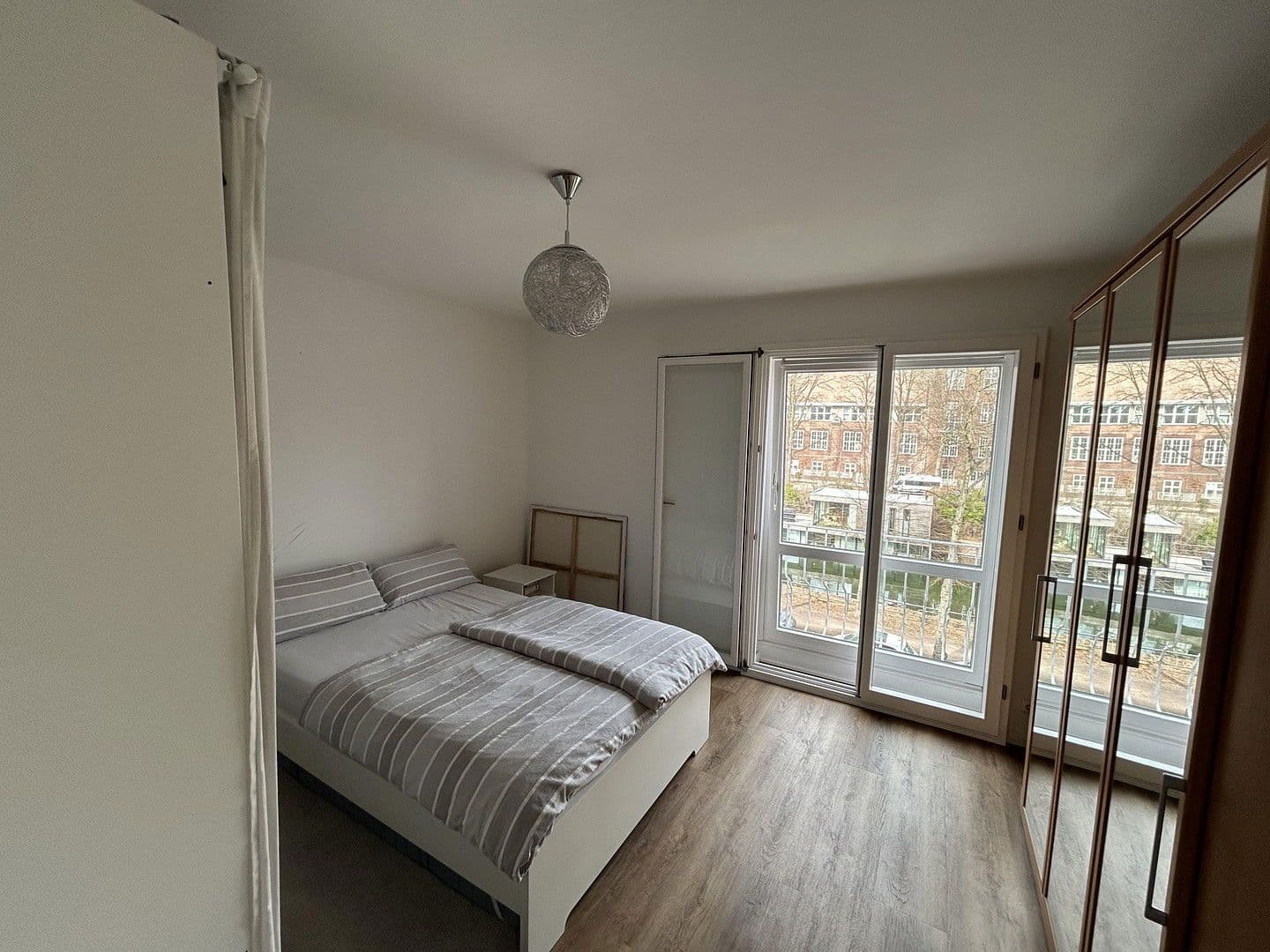 Pronájem bytu 2+1 61 m², Hamburg, Hamburg Pronájem bytu 2+1 61 m², Hamburg, Hamburg