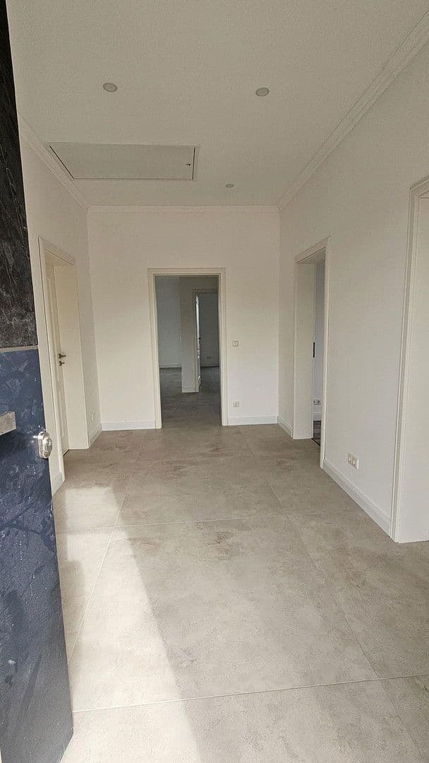 Pronájem domu 131 m², pozemek 820 m², Zossen, Braniborsko Pronájem domu 131 m², pozemek 820 m², Zossen, Braniborsko