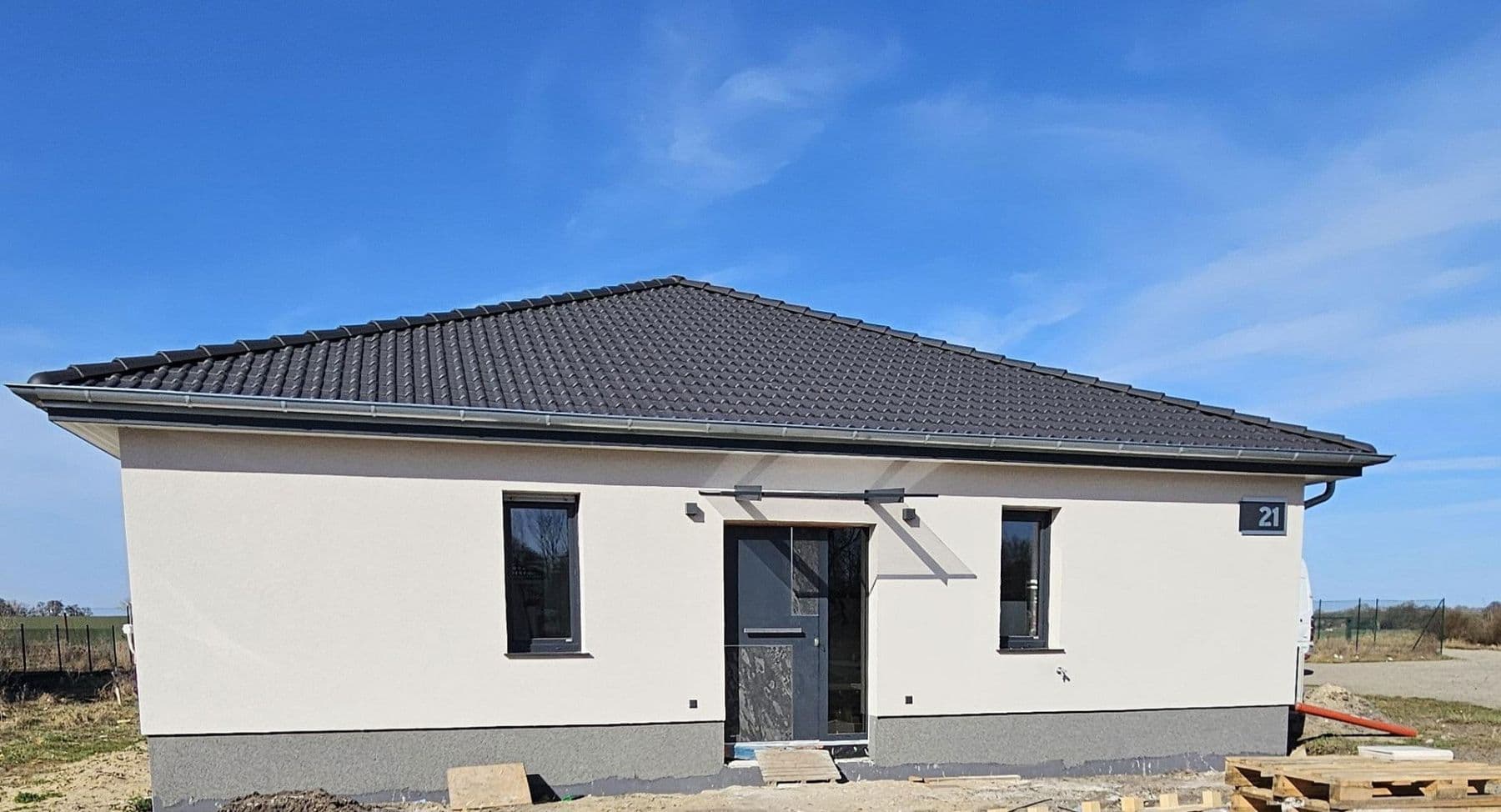 Pronájem domu 131 m², pozemek 820 m², Zossen, Braniborsko Pronájem domu 131 m², pozemek 820 m², Zossen, Braniborsko