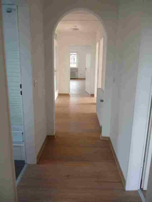 Prodej domu 229 m², pozemek 785 m², Wiefelstede, Dolní Sasko Prodej domu 229 m², pozemek 785 m², Wiefelstede, Dolní Sasko