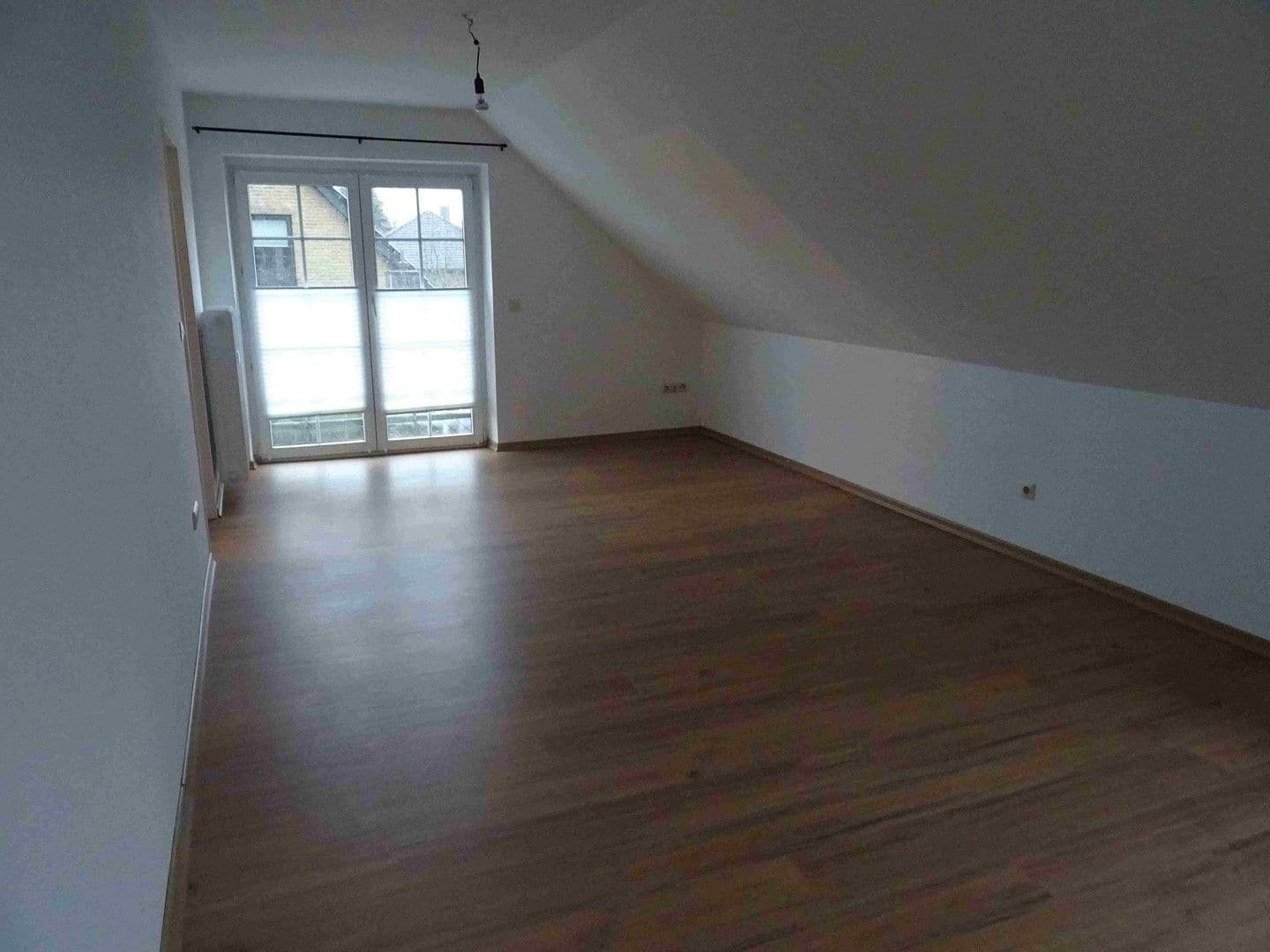 Prodej domu 229 m², pozemek 785 m², Wiefelstede, Dolní Sasko Prodej domu 229 m², pozemek 785 m², Wiefelstede, Dolní Sasko