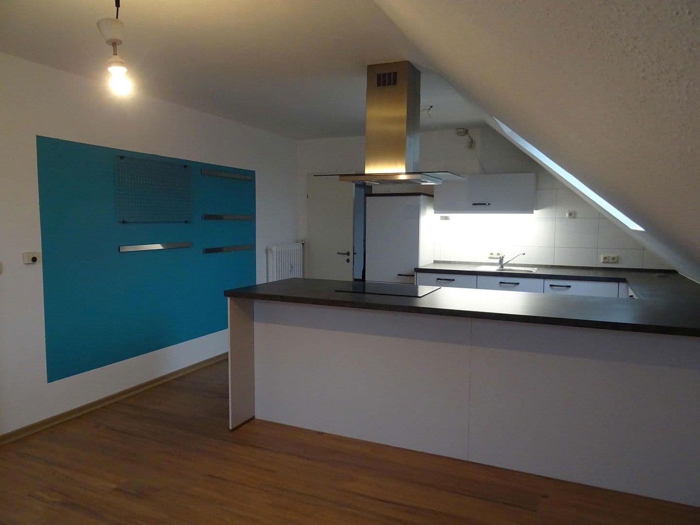 Prodej domu 229 m², pozemek 785 m², Wiefelstede, Dolní Sasko Prodej domu 229 m², pozemek 785 m², Wiefelstede, Dolní Sasko
