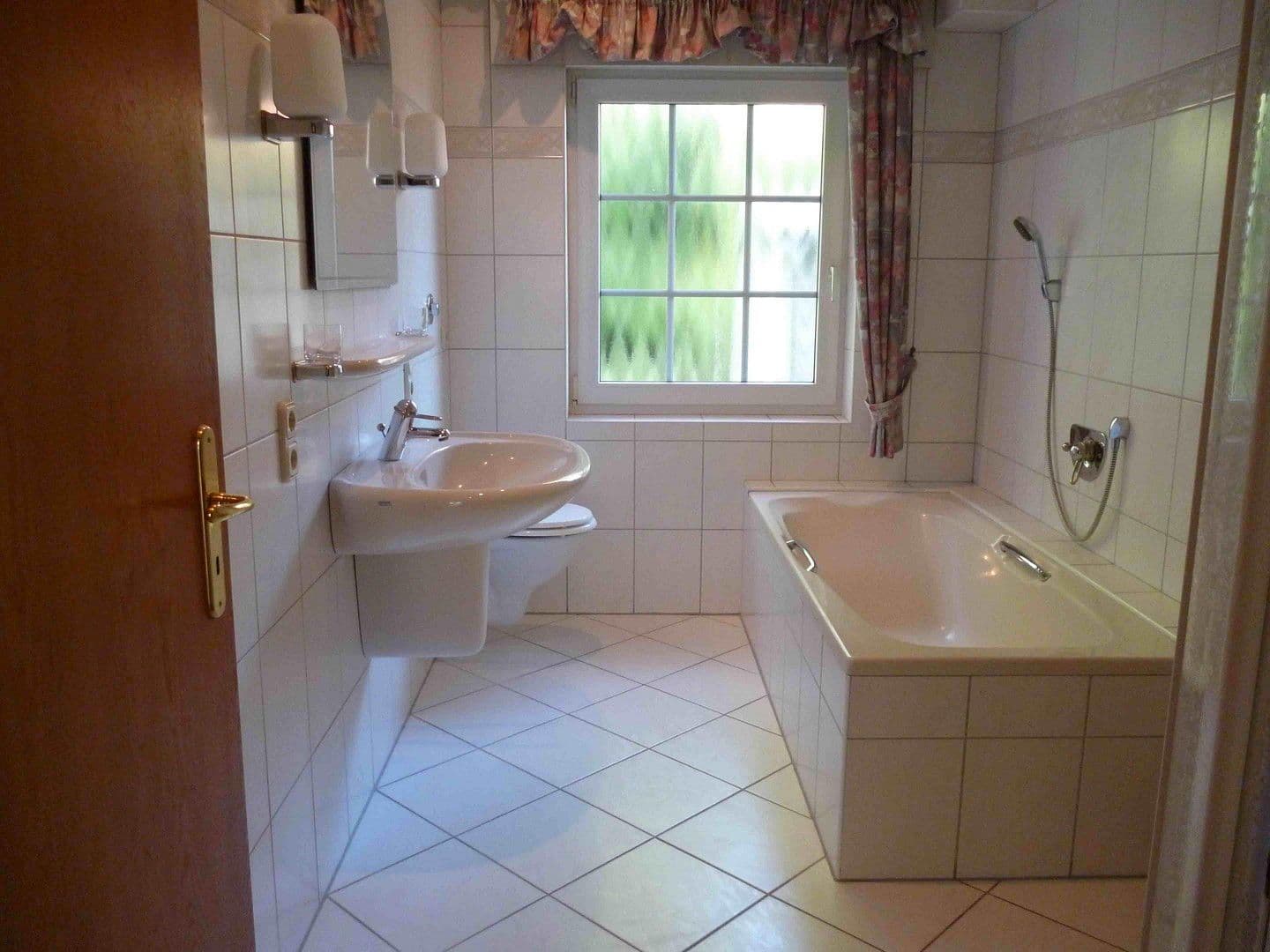 Prodej domu 229 m², pozemek 785 m², Wiefelstede, Dolní Sasko Prodej domu 229 m², pozemek 785 m², Wiefelstede, Dolní Sasko