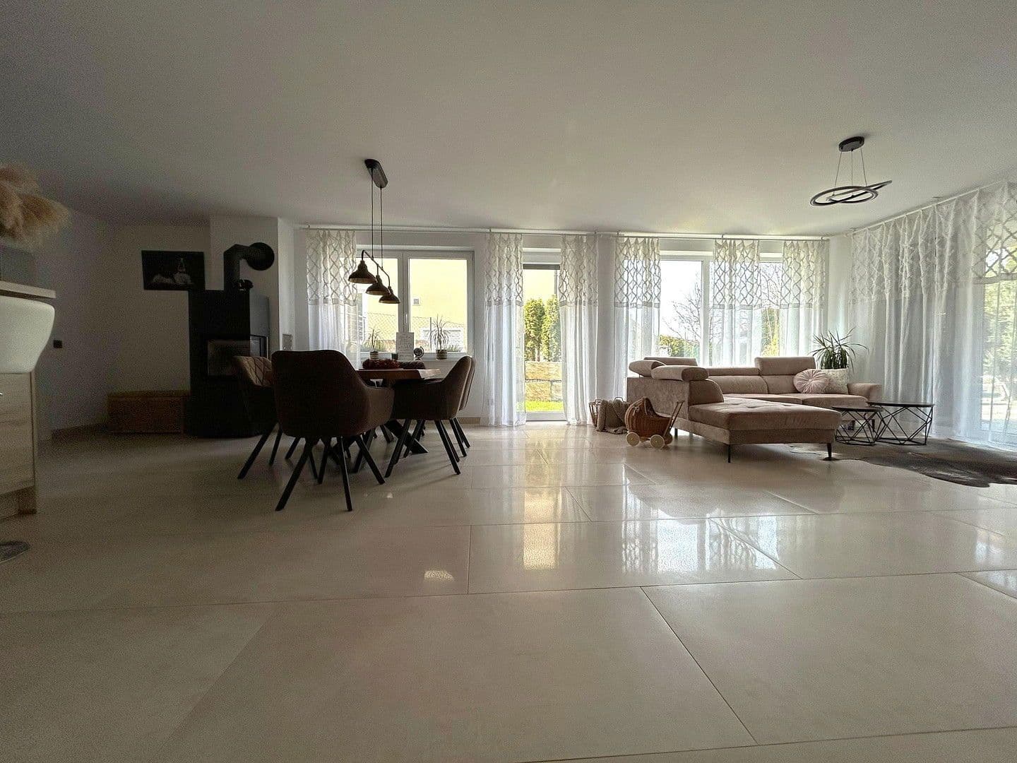 Prodej bytu 3+kk 104 m², Niefern-Öschelbronn, Bádensko-Württembersko Prodej bytu 3+kk 104 m², Niefern-Öschelbronn, Bádensko-Württembersko