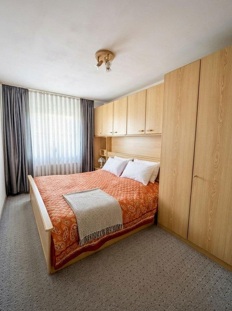 Prodej domu 115 m², pozemek 170 m², Händelstraße 39, Niederkassel, Severní Porýní-Vestfálsko Prodej domu 115 m², pozemek 170 m², Händelstraße 39, Niederkassel, Severní Porýní-Vestfálsko