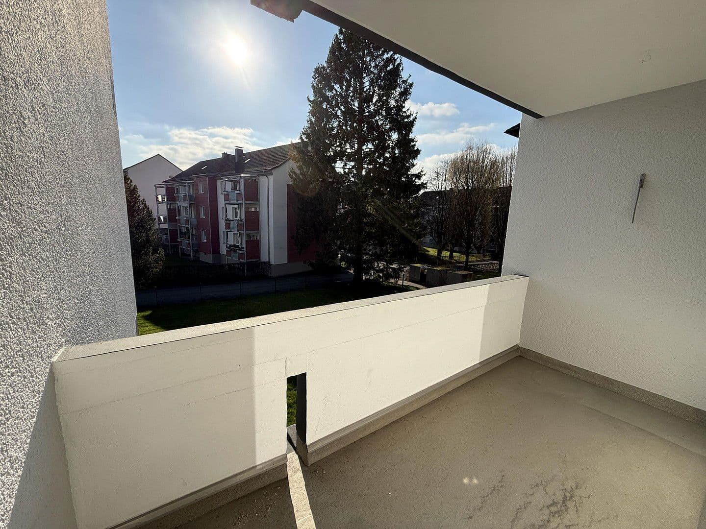 Pronájem bytu 1+kk 35 m², Neu Löhdorf 17, Solingen, Severní Porýní-Vestfálsko Pronájem bytu 1+kk 35 m², Neu Löhdorf 17, Solingen, Severní Porýní-Vestfálsko