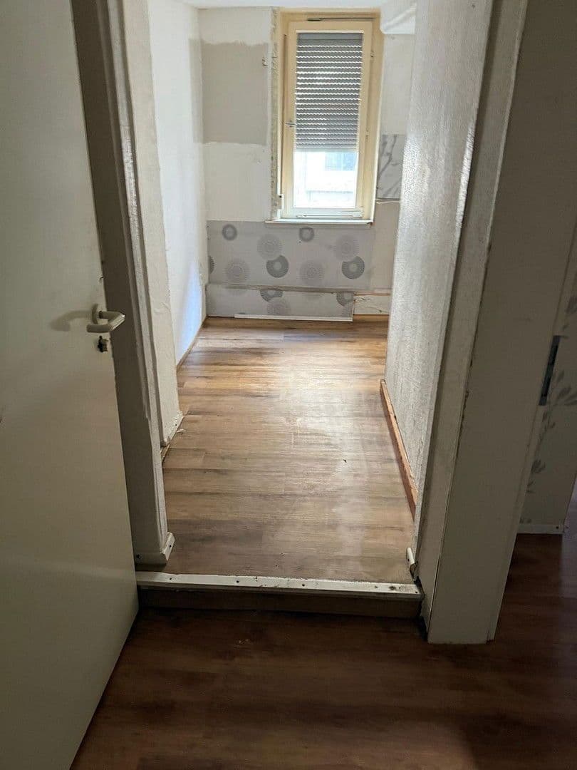 Pronájem bytu 1+1 35 m², Lindenstraße 30, Bad Wildungen, Hessen Pronájem bytu 1+1 35 m², Lindenstraße 30, Bad Wildungen, Hessen