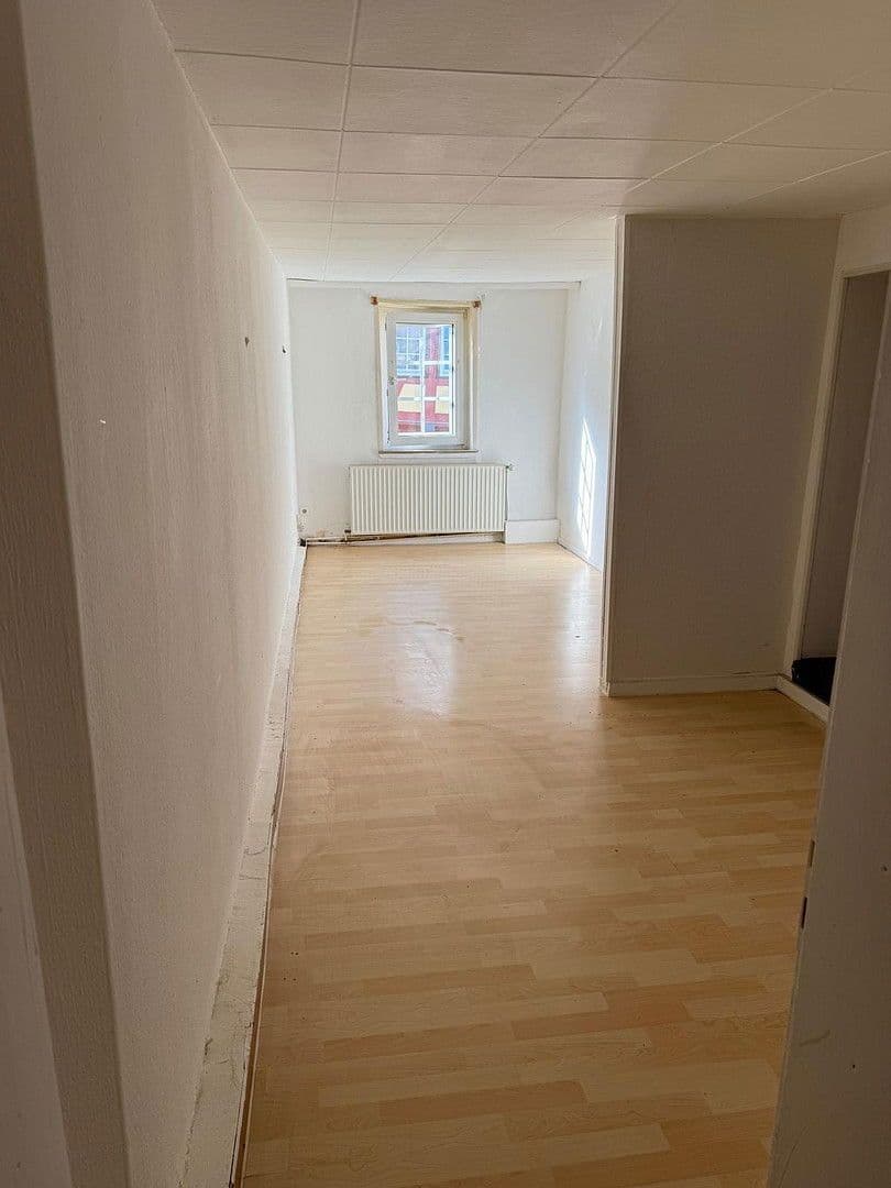 Pronájem bytu 2+1 48 m², Lindenstraße 30, Bad Wildungen, Hessen Pronájem bytu 2+1 48 m², Lindenstraße 30, Bad Wildungen, Hessen