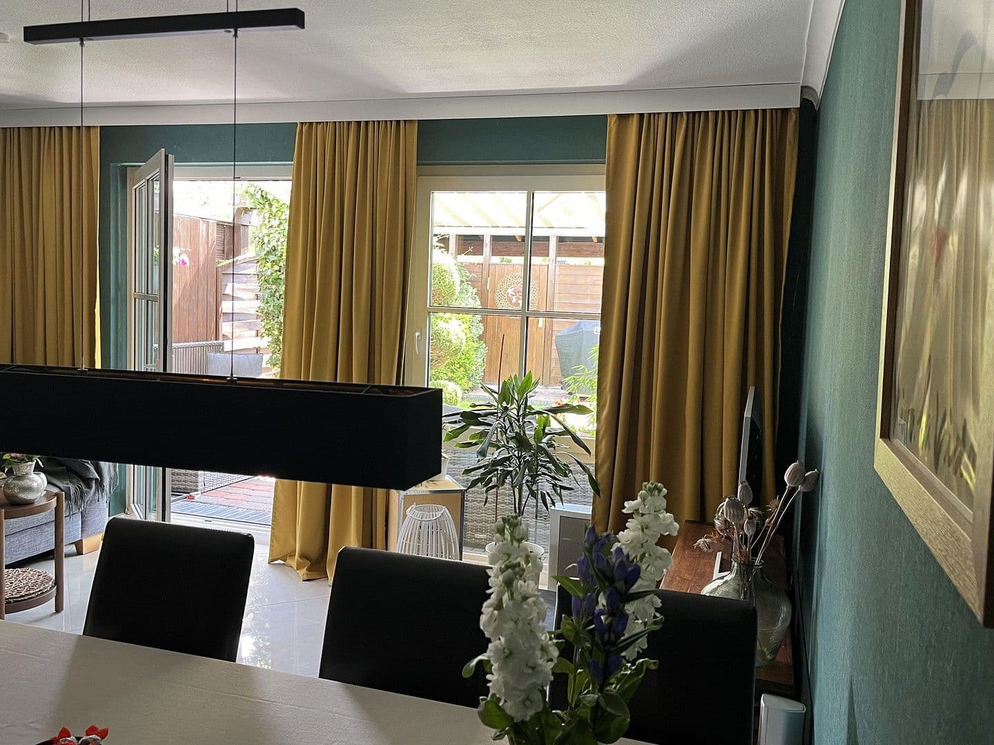 Prodej domu 115 m², pozemek 128 m², Laatzen, Dolní Sasko Prodej domu 115 m², pozemek 128 m², Laatzen, Dolní Sasko