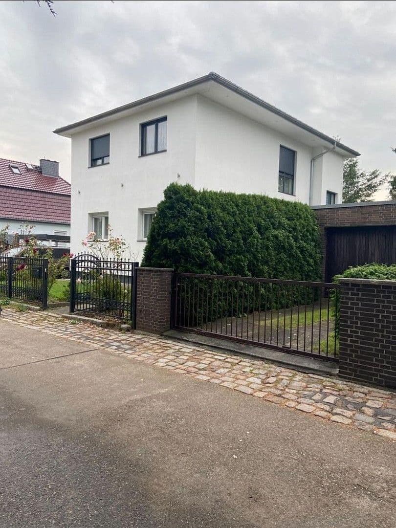 Prodej domu 200 m², pozemek 599 m², Berlin, Berlín Prodej domu 200 m², pozemek 599 m², Berlin, Berlín