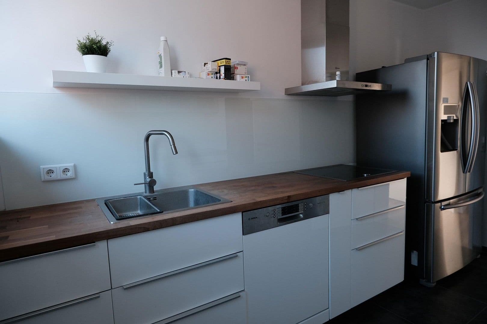 Pronájem bytu 4+1 120 m², Essenberger Straße 82, Moers, Severní Porýní-Vestfálsko Pronájem bytu 4+1 120 m², Essenberger Straße 82, Moers, Severní Porýní-Vestfálsko