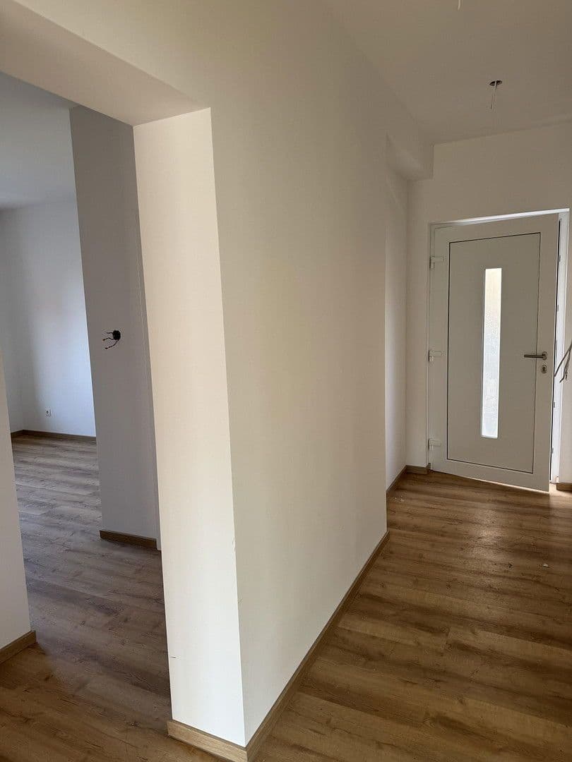 Pronájem bytu 2+1 82 m², Delligsen, Dolní Sasko Pronájem bytu 2+1 82 m², Delligsen, Dolní Sasko