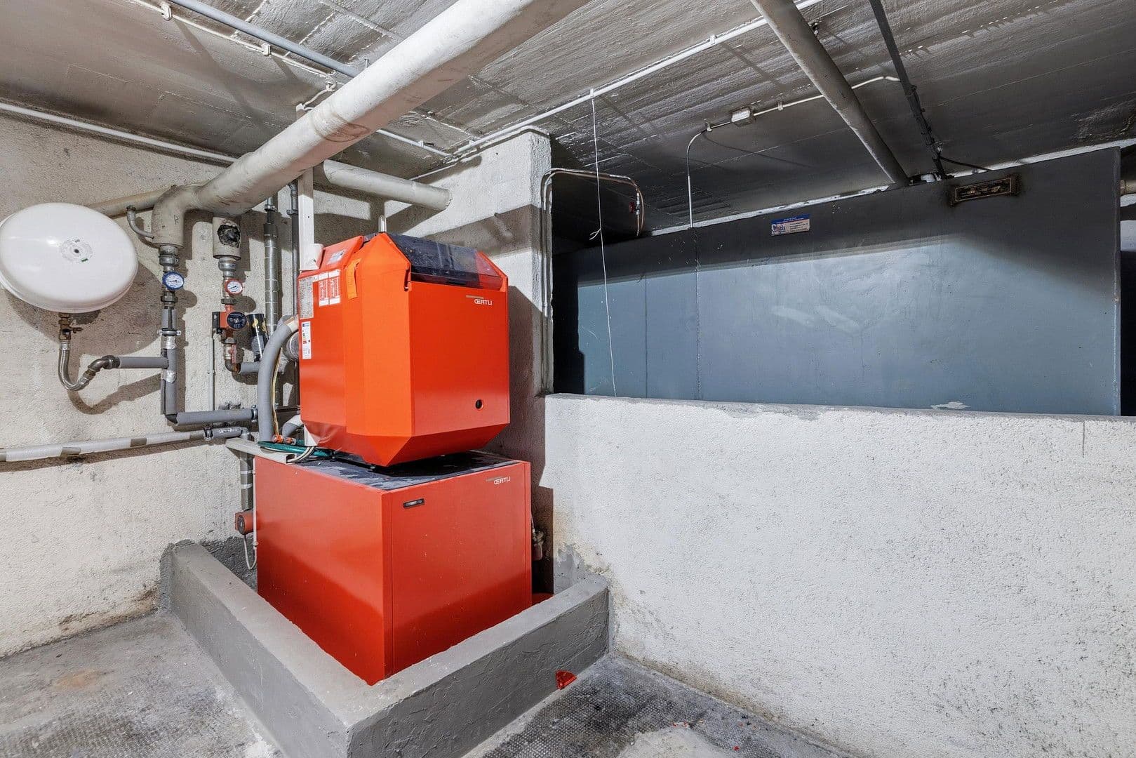 Prodej domu 110 m², pozemek 174 m², Veldener Str. 116, München, Bavorsko Prodej domu 110 m², pozemek 174 m², Veldener Str. 116, München, Bavorsko