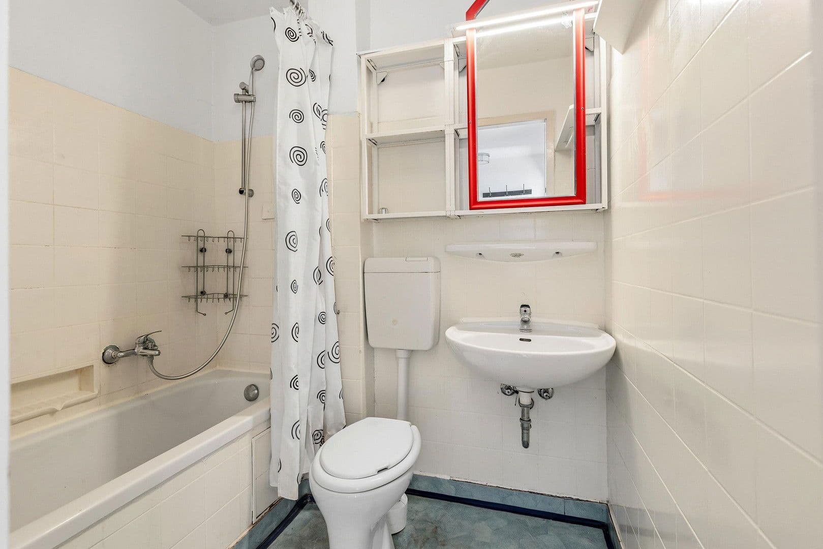 Prodej domu 110 m², pozemek 174 m², Veldener Str. 116, München, Bavorsko Prodej domu 110 m², pozemek 174 m², Veldener Str. 116, München, Bavorsko