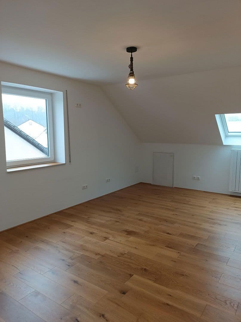 Prodej domu 129 m², pozemek 330 m², Friedberg, Bavorsko Prodej domu 129 m², pozemek 330 m², Friedberg, Bavorsko