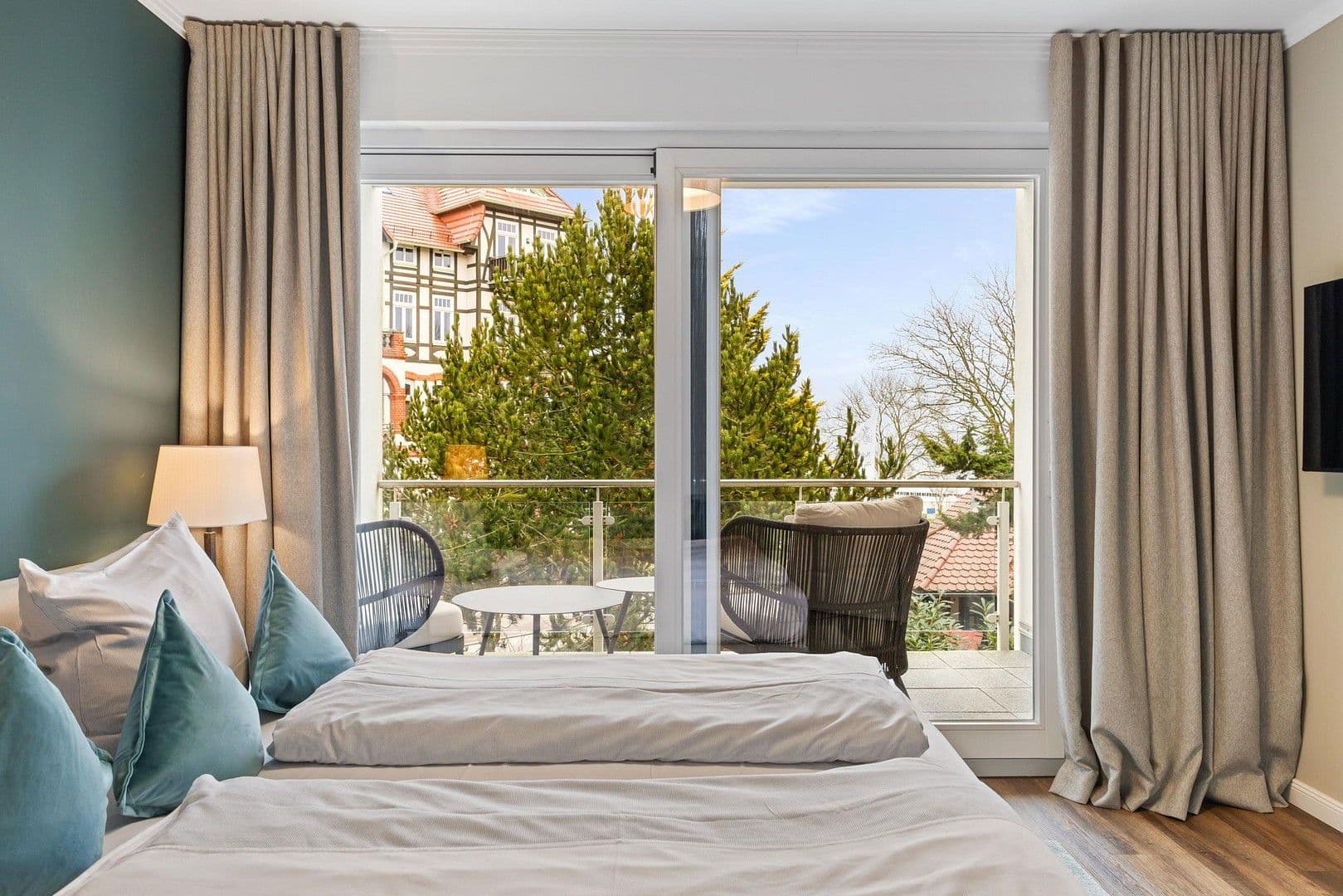 Prodej domu 361 m², pozemek 1.330 m², Tannenstraße 7 c, Kühlungsborn, Mecklenburg-Vorpommern Prodej domu 361 m², pozemek 1.330 m², Tannenstraße 7 c, Kühlungsborn, Mecklenburg-Vorpommern