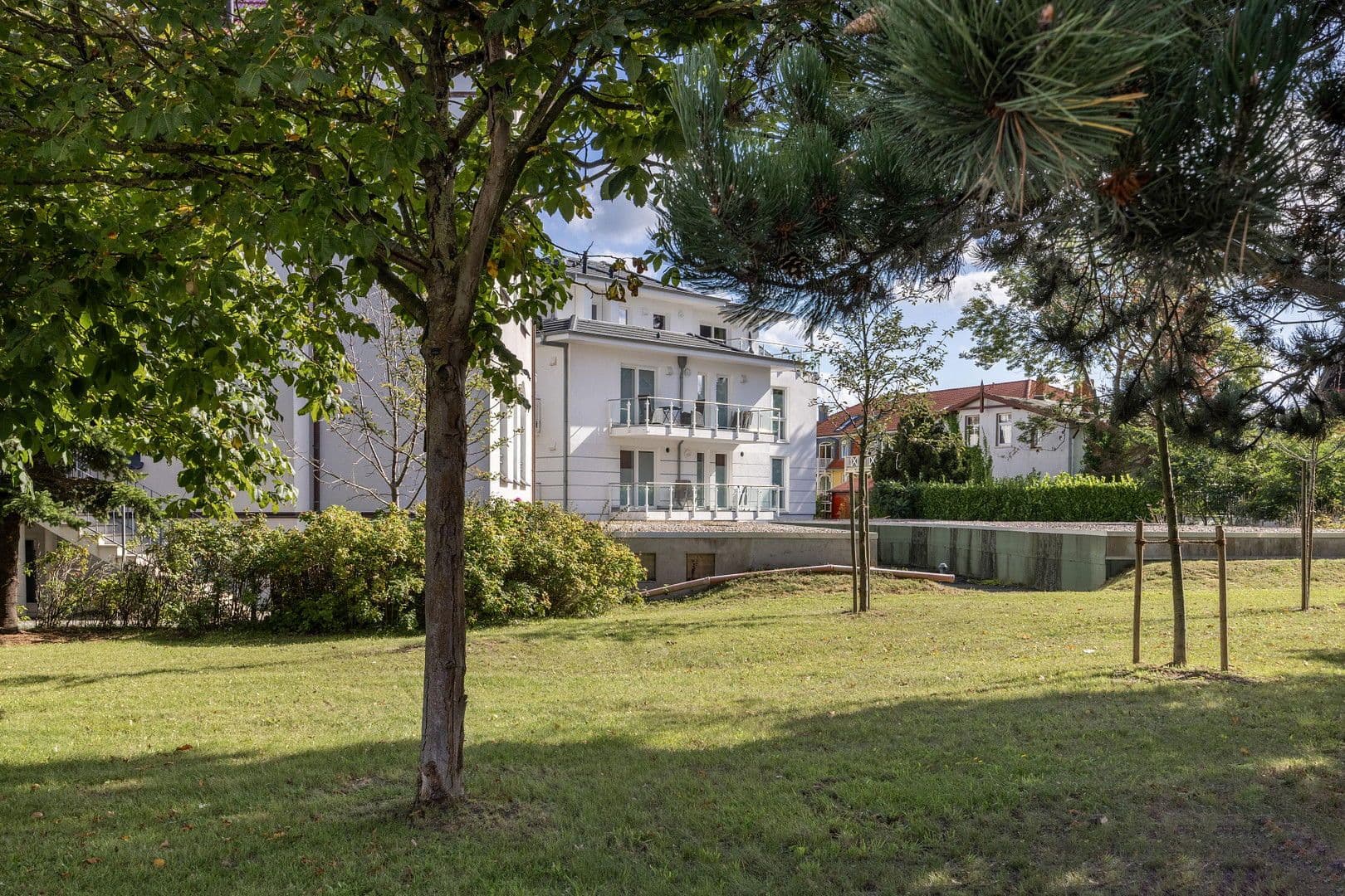 Prodej domu 361 m², pozemek 1.330 m², Tannenstraße 7 c, Kühlungsborn, Mecklenburg-Vorpommern Prodej domu 361 m², pozemek 1.330 m², Tannenstraße 7 c, Kühlungsborn, Mecklenburg-Vorpommern