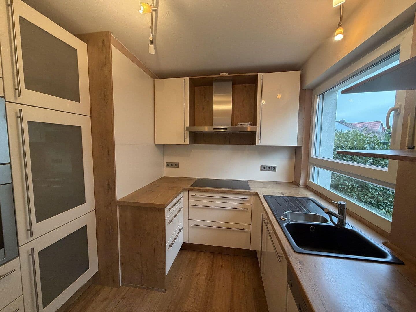 Prodej domu 187 m², pozemek 767 m², Osnabrück, Dolní Sasko Prodej domu 187 m², pozemek 767 m², Osnabrück, Dolní Sasko