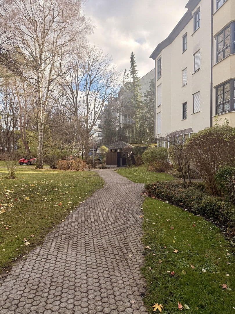 Prodej bytu 3+1 70 m², Ottobrunnerstr. 49a, München, Bavorsko Prodej bytu 3+1 70 m², Ottobrunnerstr. 49a, München, Bavorsko