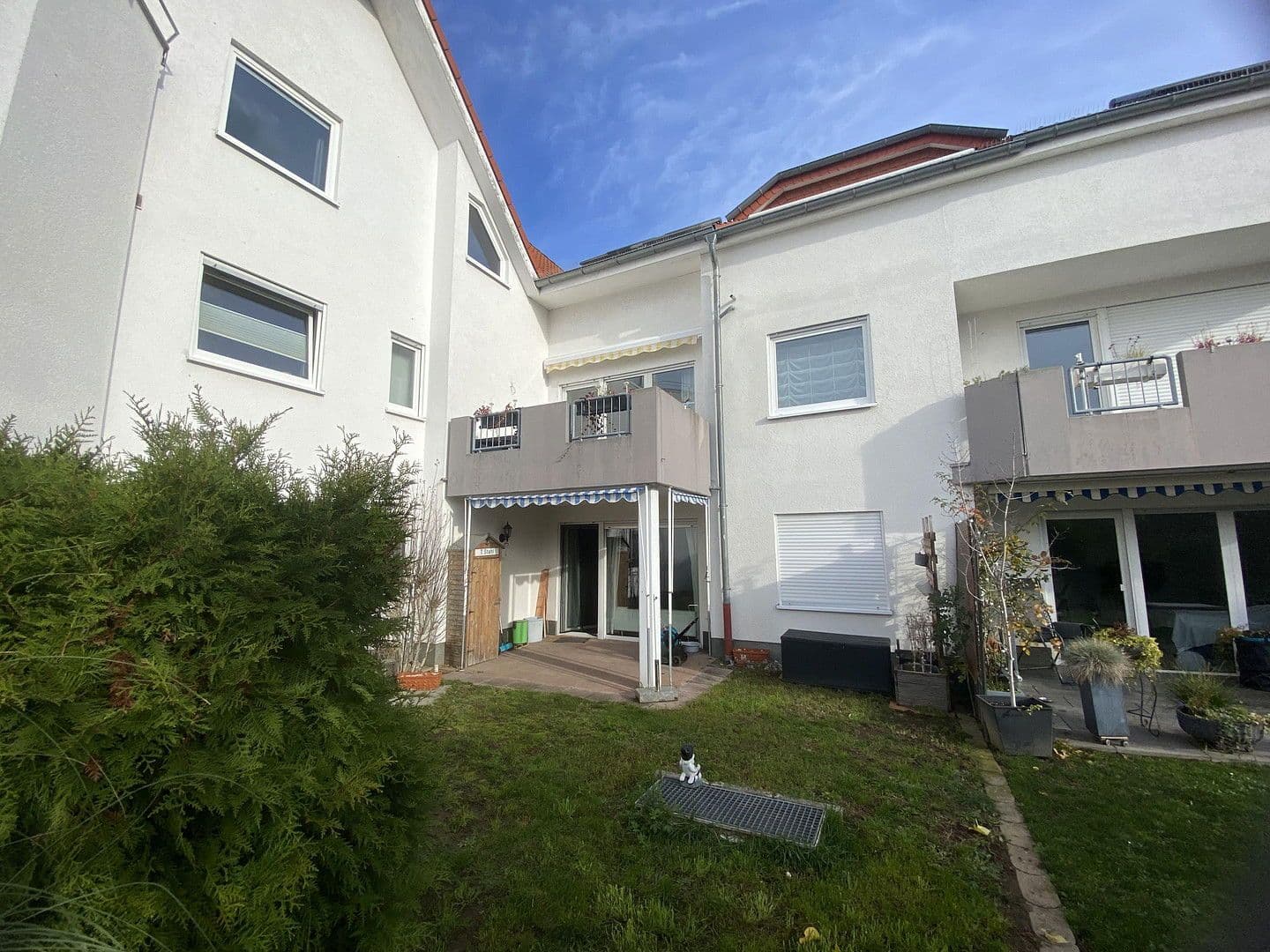 Prodej bytu 3+1 96 m², Steinbacher Hohl 31, Frankfurt OT Praunheim, Hessen Prodej bytu 3+1 96 m², Steinbacher Hohl 31, Frankfurt OT Praunheim, Hessen