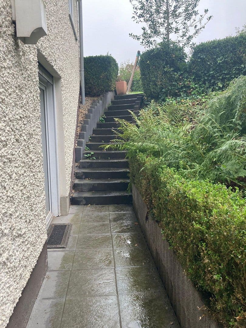 Prodej domu 197 m², pozemek 863 m², Idstein, Hessen Prodej domu 197 m², pozemek 863 m², Idstein, Hessen