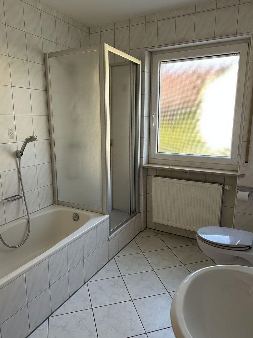 Prodej domu 199 m², pozemek 909 m², Buttenheim, Bavorsko Prodej domu 199 m², pozemek 909 m², Buttenheim, Bavorsko