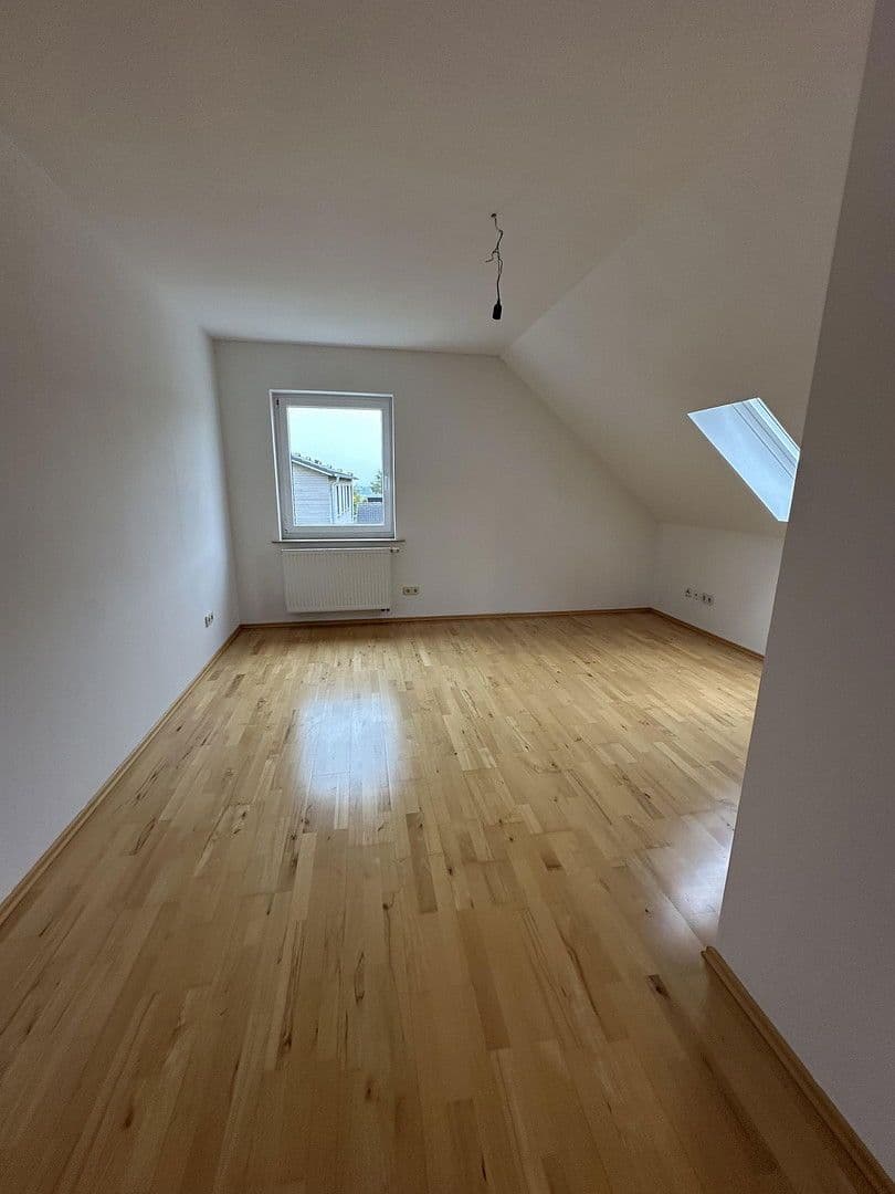 Prodej domu 199 m², pozemek 909 m², Buttenheim, Bavorsko Prodej domu 199 m², pozemek 909 m², Buttenheim, Bavorsko