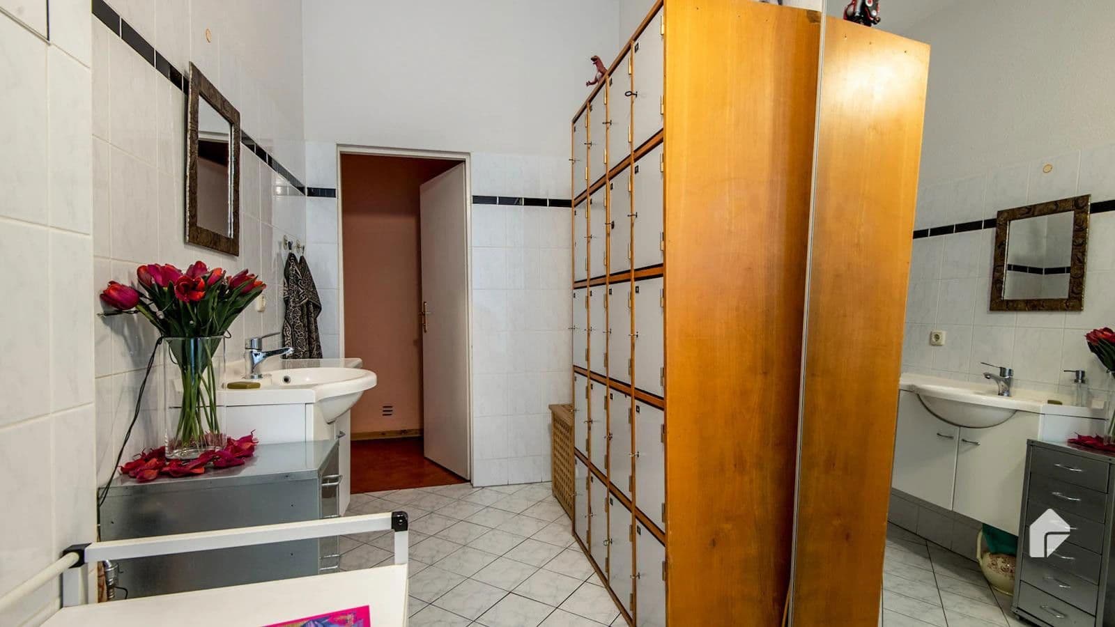 Prodej bytu 3+1 112 m², Wichertstr. 69, Berlin, Berlín Prodej bytu 3+1 112 m², Wichertstr. 69, Berlin, Berlín