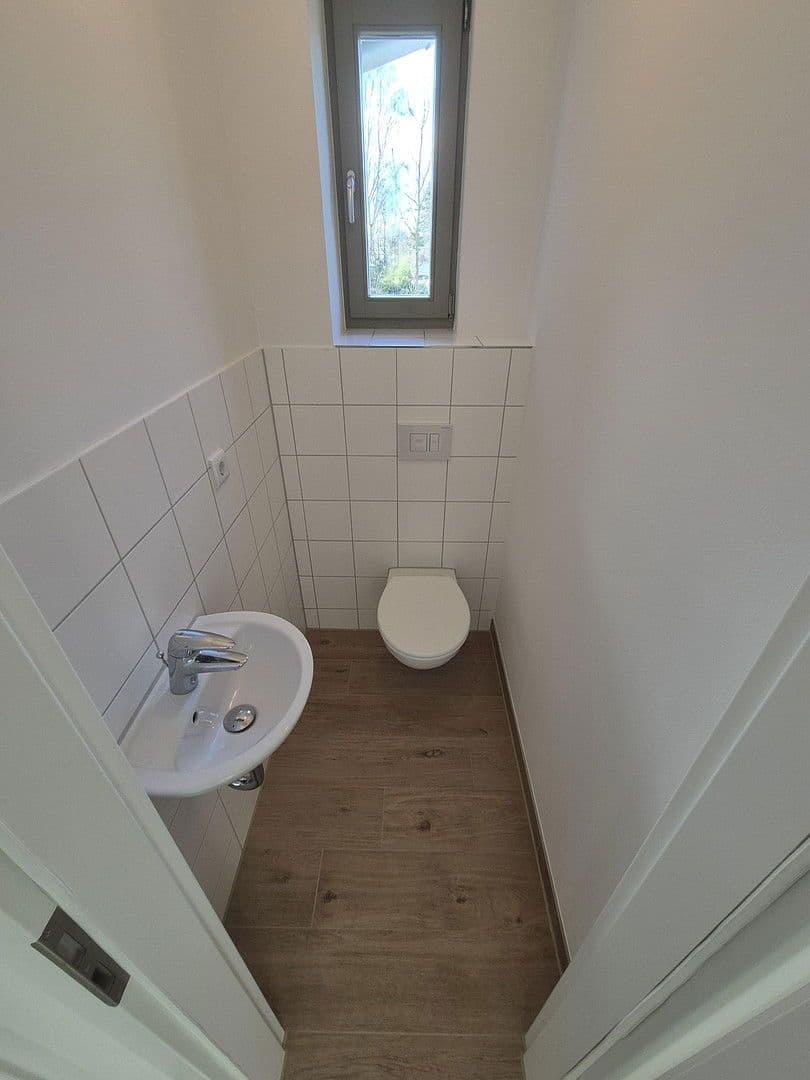 Pronájem bytu 2+1 67 m², Grünheide (Mark), Braniborsko Pronájem bytu 2+1 67 m², Grünheide (Mark), Braniborsko