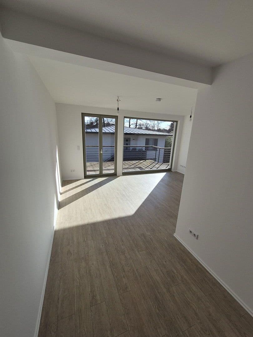 Pronájem bytu 2+1 67 m², Grünheide (Mark), Braniborsko Pronájem bytu 2+1 67 m², Grünheide (Mark), Braniborsko