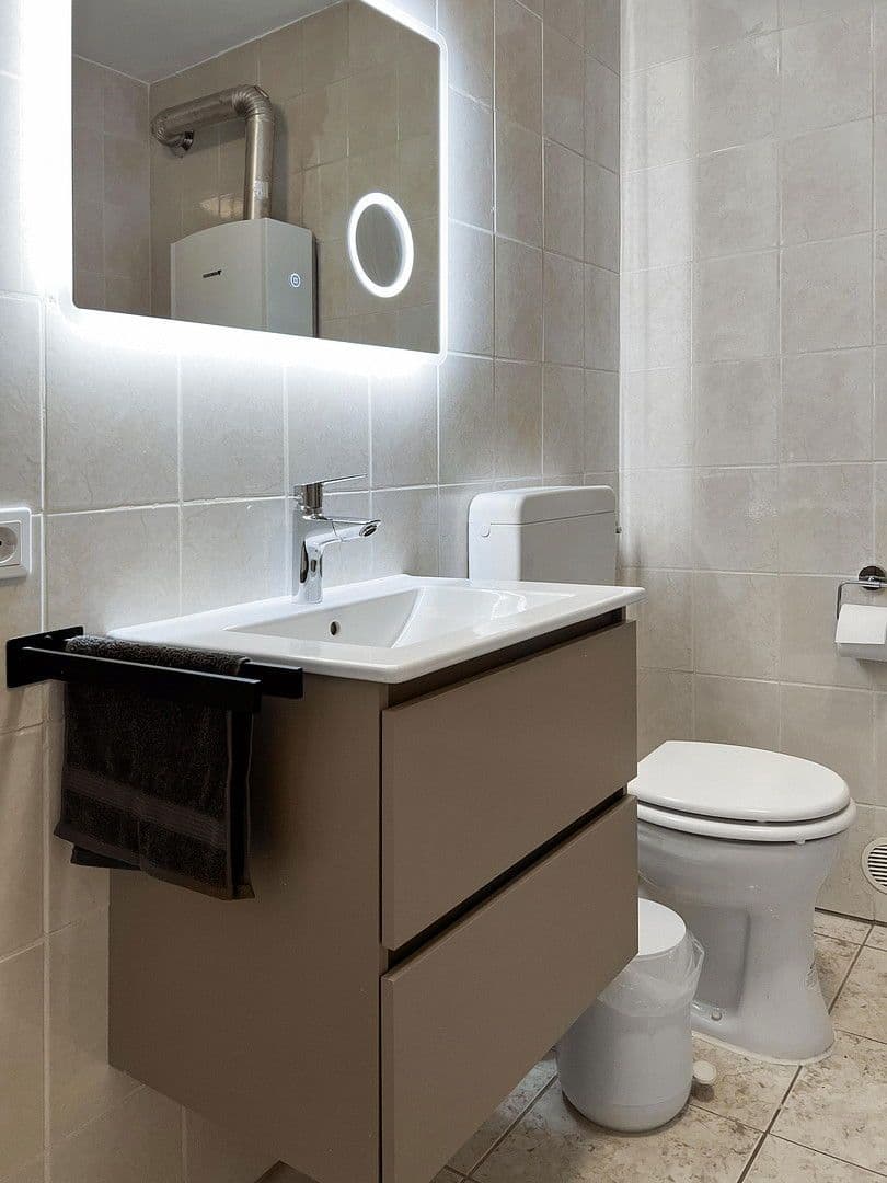 Pronájem bytu 2+1 70 m², Mainz, Porýní-Falc Pronájem bytu 2+1 70 m², Mainz, Porýní-Falc