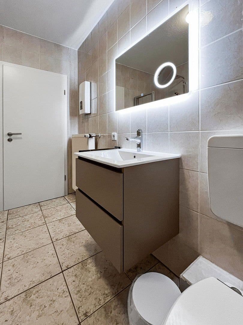 Pronájem bytu 2+1 70 m², Mainz, Porýní-Falc Pronájem bytu 2+1 70 m², Mainz, Porýní-Falc