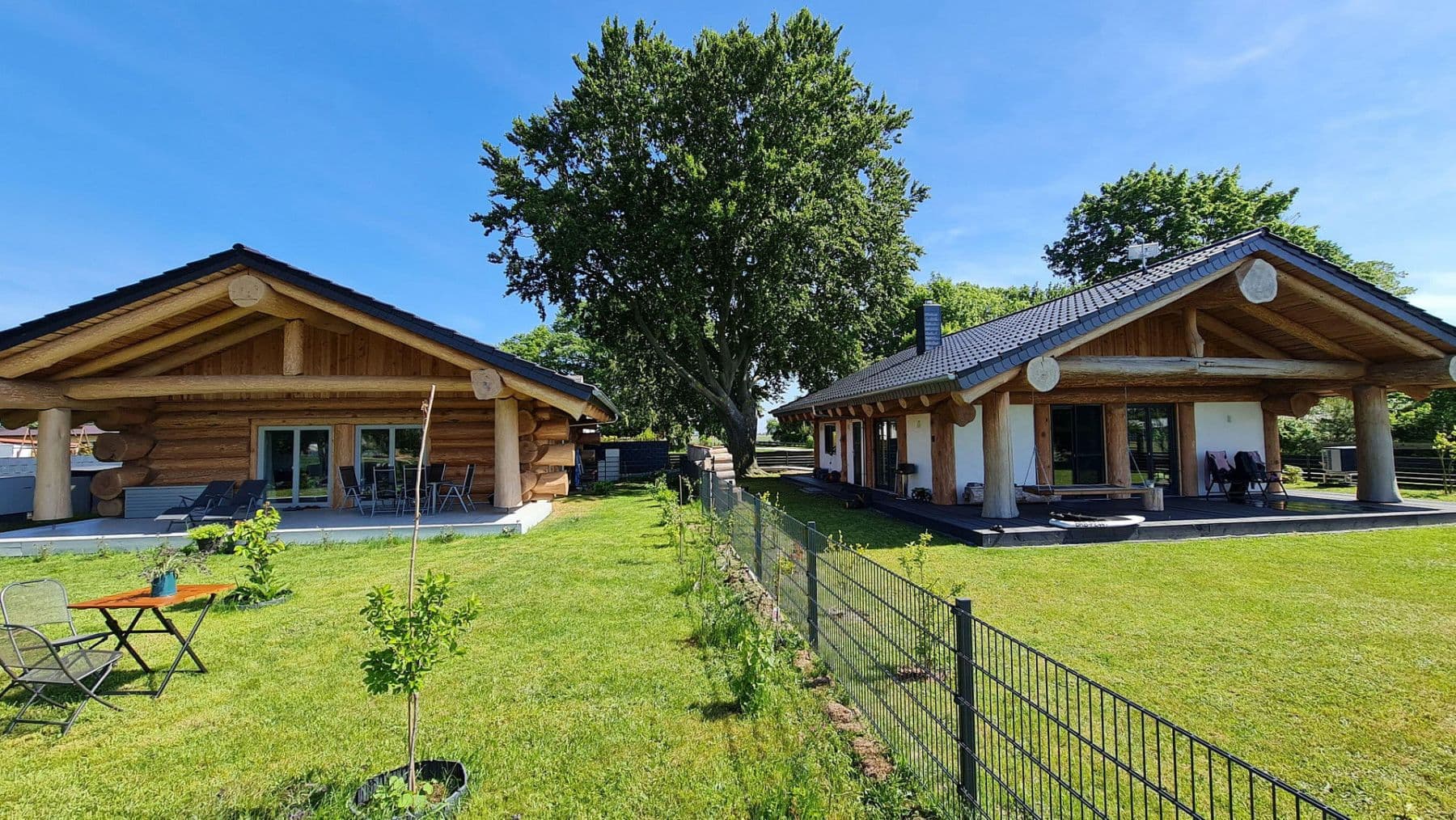 Prodej domu 120 m², pozemek 400 m², Ernst - Thälmann - Str. / Gartenstr., Fichtenhöhe, Braniborsko Prodej domu 120 m², pozemek 400 m², Ernst - Thälmann - Str. / Gartenstr., Fichtenhöhe, Braniborsko