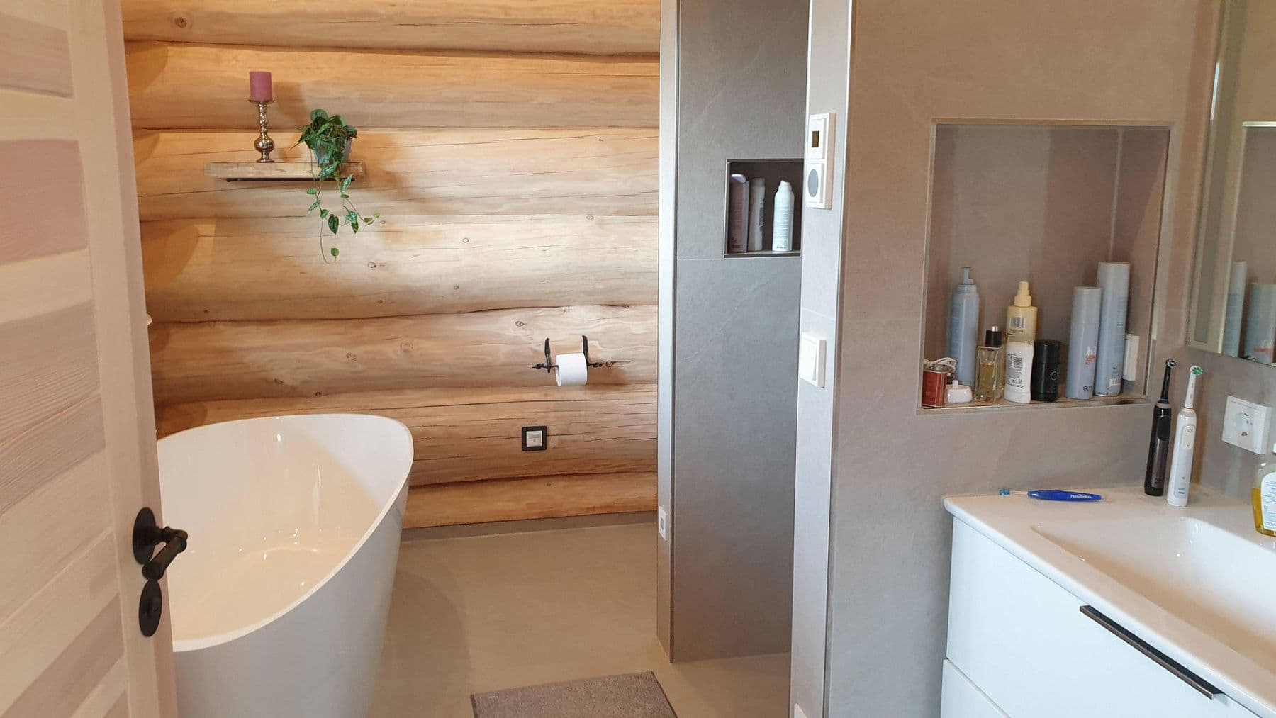 Prodej domu 120 m², pozemek 400 m², Ernst - Thälmann - Str. / Gartenstr., Fichtenhöhe, Braniborsko Prodej domu 120 m², pozemek 400 m², Ernst - Thälmann - Str. / Gartenstr., Fichtenhöhe, Braniborsko