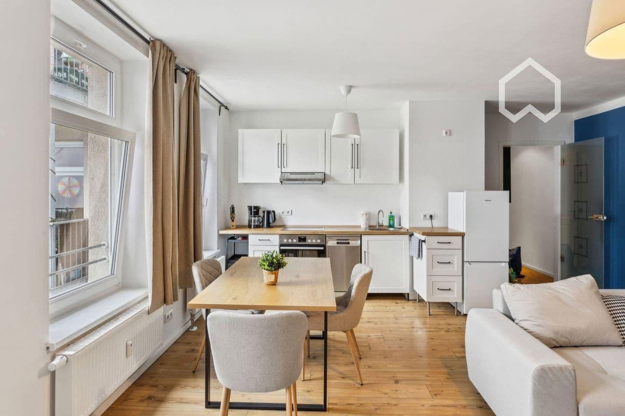 Pronájem bytu 2+1 65 m², Paul-Gruner-Straße 8b, Leipzig, Sasko Pronájem bytu 2+1 65 m², Paul-Gruner-Straße 8b, Leipzig, Sasko