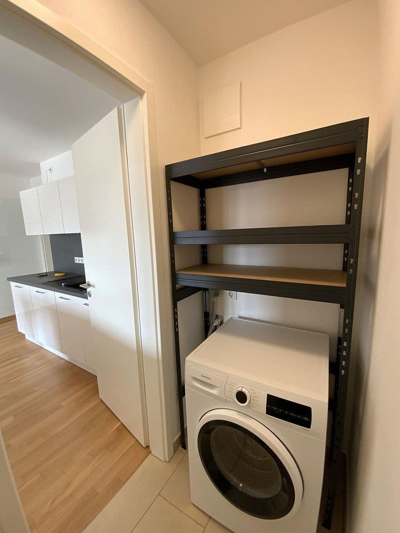 Pronájem bytu 2+kk 65 m², Fürther Strasse 59, Zirndorf, Bavorsko Pronájem bytu 2+kk 65 m², Fürther Strasse 59, Zirndorf, Bavorsko