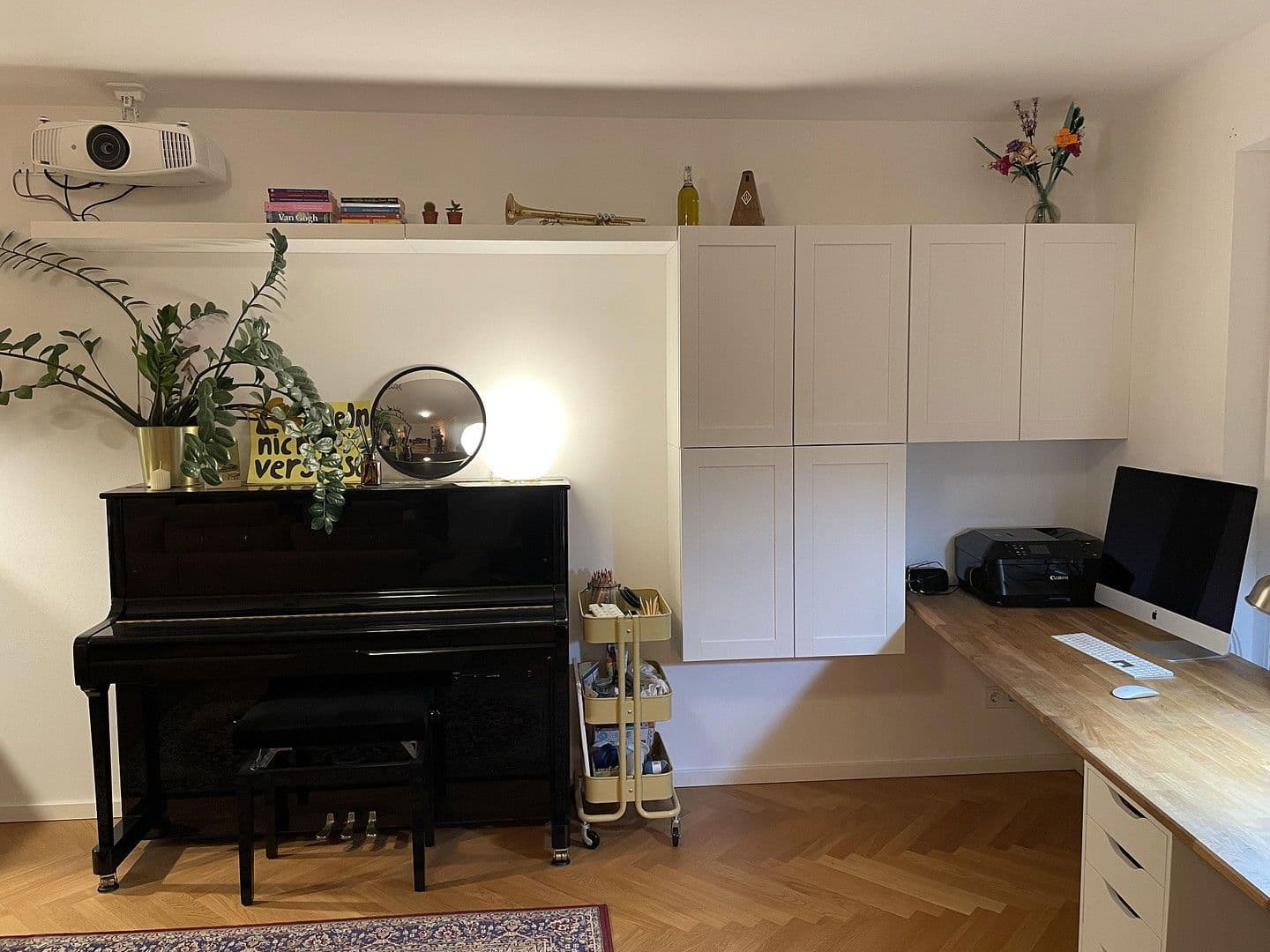 Pronájem bytu 2+1 59 m², Wiesbaden, Hessen Pronájem bytu 2+1 59 m², Wiesbaden, Hessen