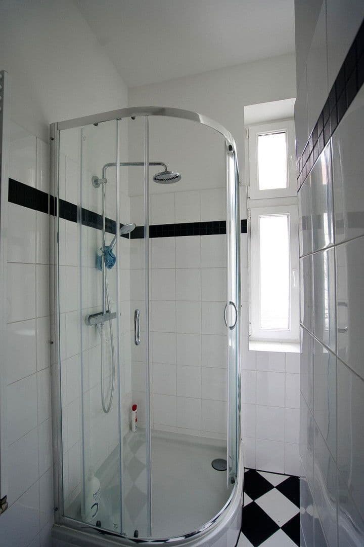 Prodej bytu 2+1 64 m², Berlin, Berlín Prodej bytu 2+1 64 m², Berlin, Berlín