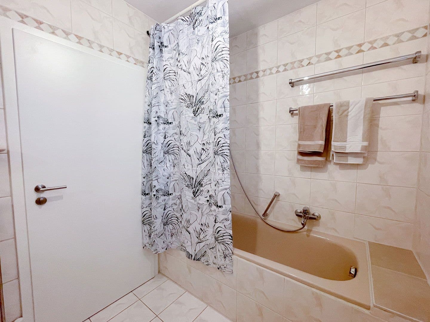 Pronájem bytu 3+1 70 m², Coburg, Bavorsko Pronájem bytu 3+1 70 m², Coburg, Bavorsko