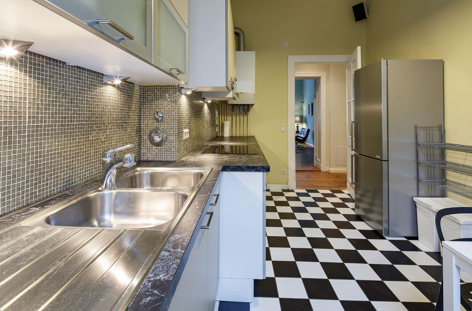 Prodej bytu 3+1 96 m², Pücklerstrasse 29, Berlin, Berlín Prodej bytu 3+1 96 m², Pücklerstrasse 29, Berlin, Berlín