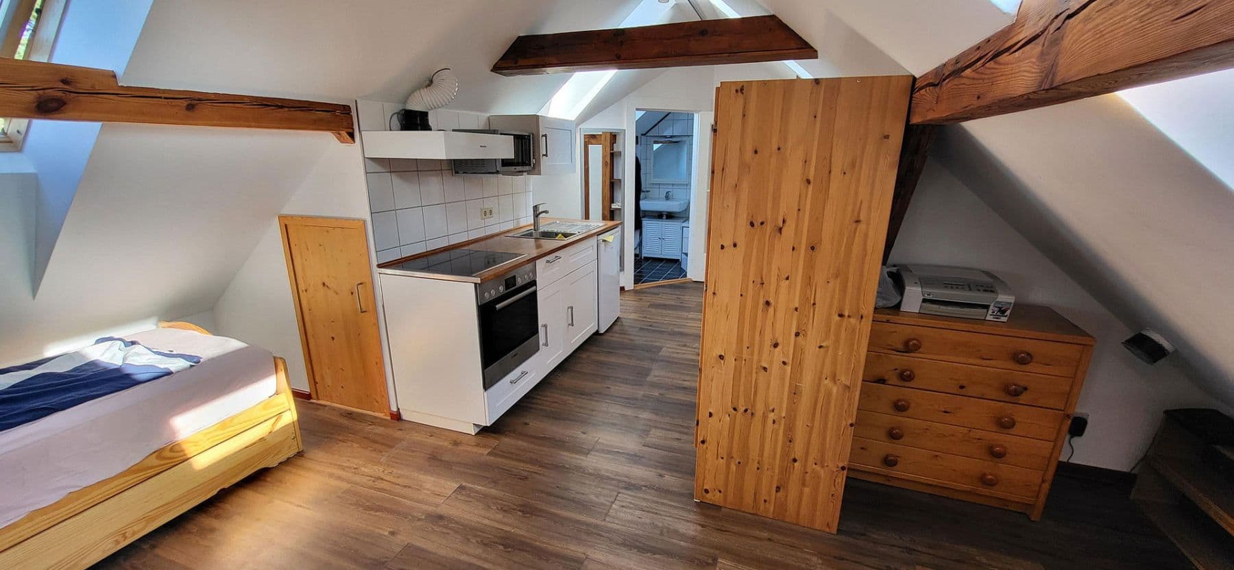 Prodej domu 130 m², pozemek 1.003 m², Berlin, Berlín Prodej domu 130 m², pozemek 1.003 m², Berlin, Berlín