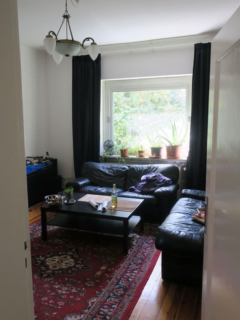 Prodej domu 130 m², pozemek 1.003 m², Berlin, Berlín Prodej domu 130 m², pozemek 1.003 m², Berlin, Berlín